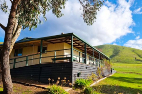 Hotels in Strath Creek